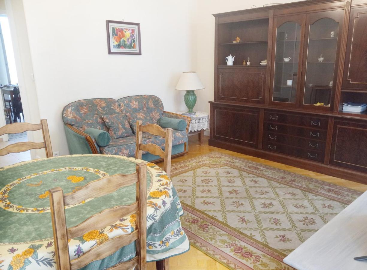 Nice Large 2Br Sunny 20 Meter Terrace Parking Beach Shops Luaran gambar