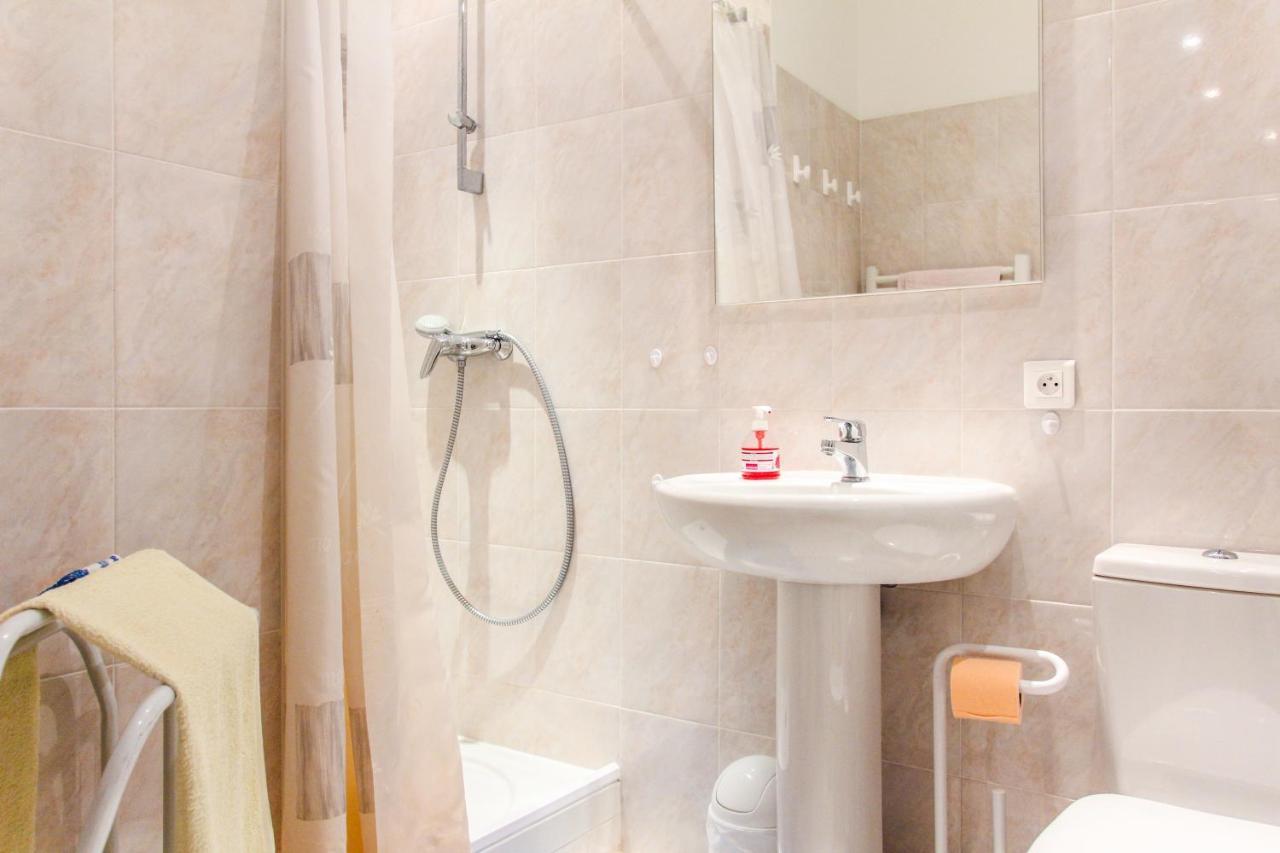 Nice Large 2Br Sunny 20 Meter Terrace Parking Beach Shops Luaran gambar
