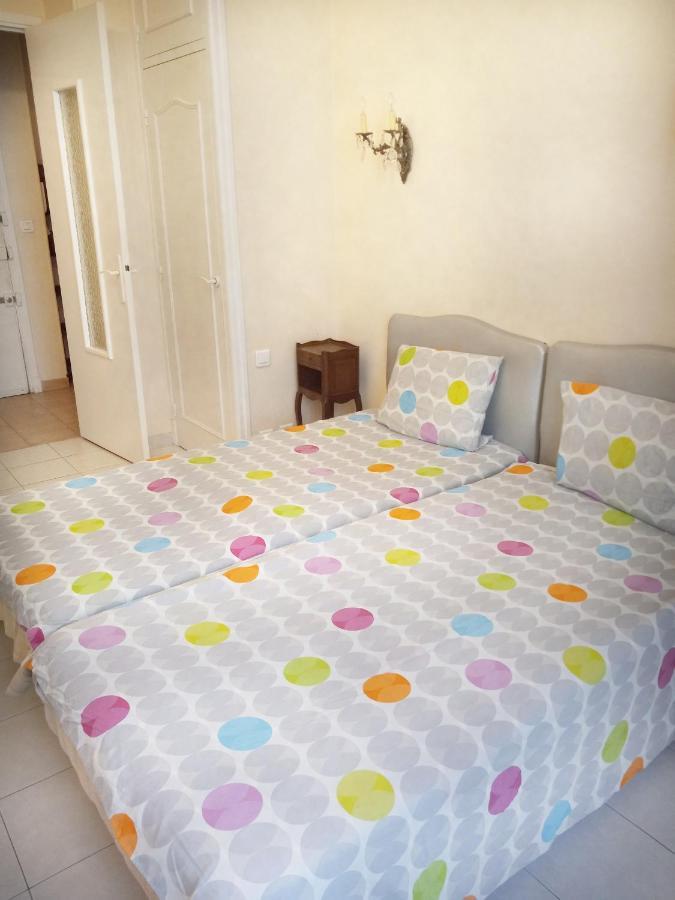 Nice Large 2Br Sunny 20 Meter Terrace Parking Beach Shops Luaran gambar